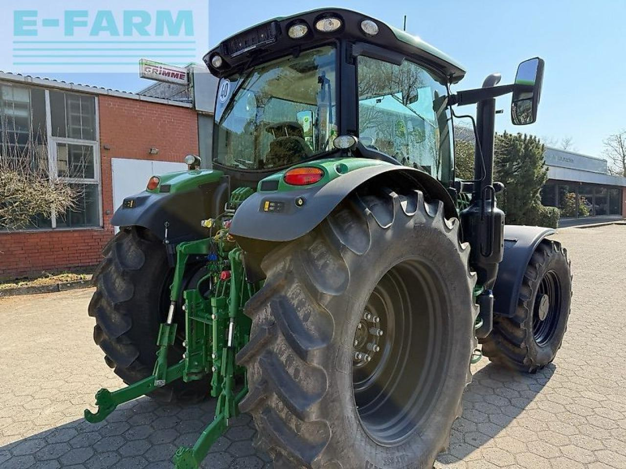 John Deere 6145r - Traktor: 5 kép. John Deere 6145r - Traktor: 5 kép.