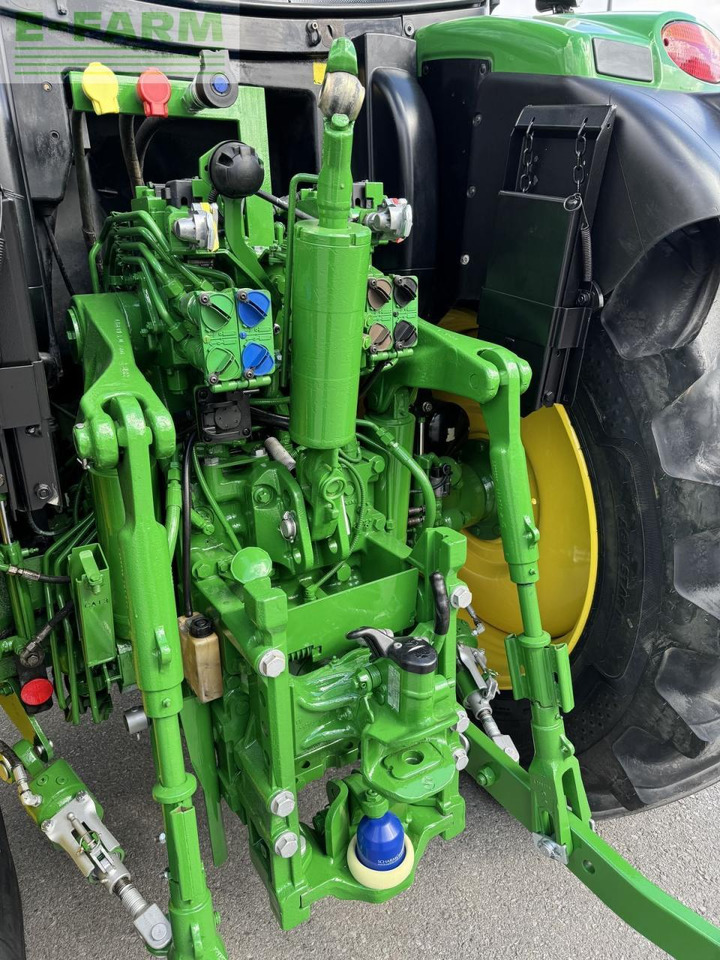 John Deere 6150r - Traktor: 5 kép. John Deere 6150r - Traktor: 5 kép.