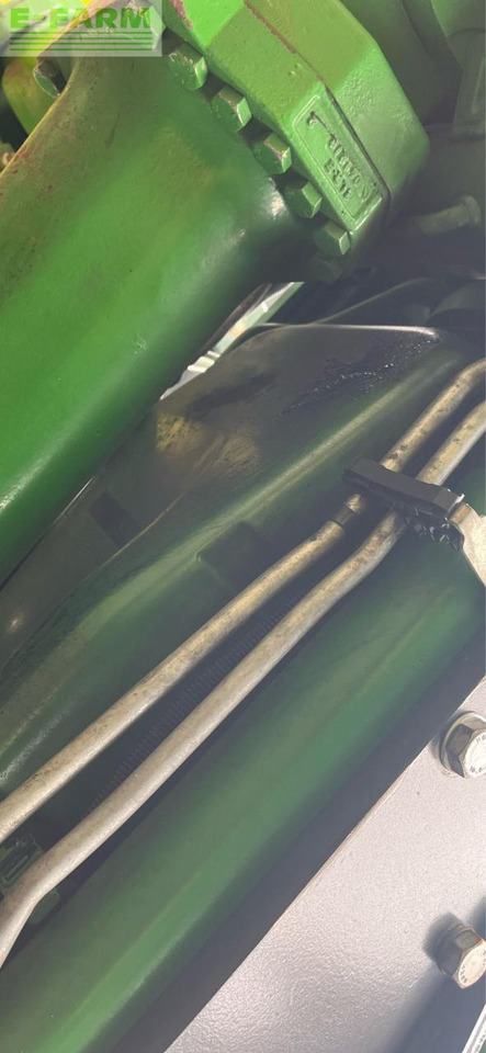 John Deere 6155 R - Traktor: 5 kép. John Deere 6155 R - Traktor: 5 kép.