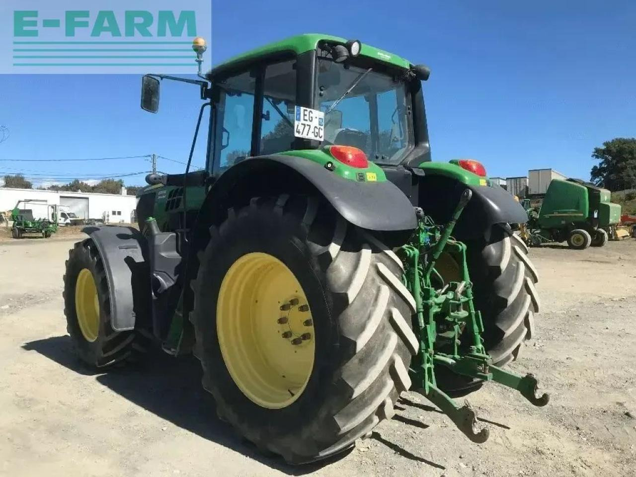 John Deere 6155 m command quad - Traktor: 4 kép. John Deere 6155 m command quad - Traktor: 4 kép.