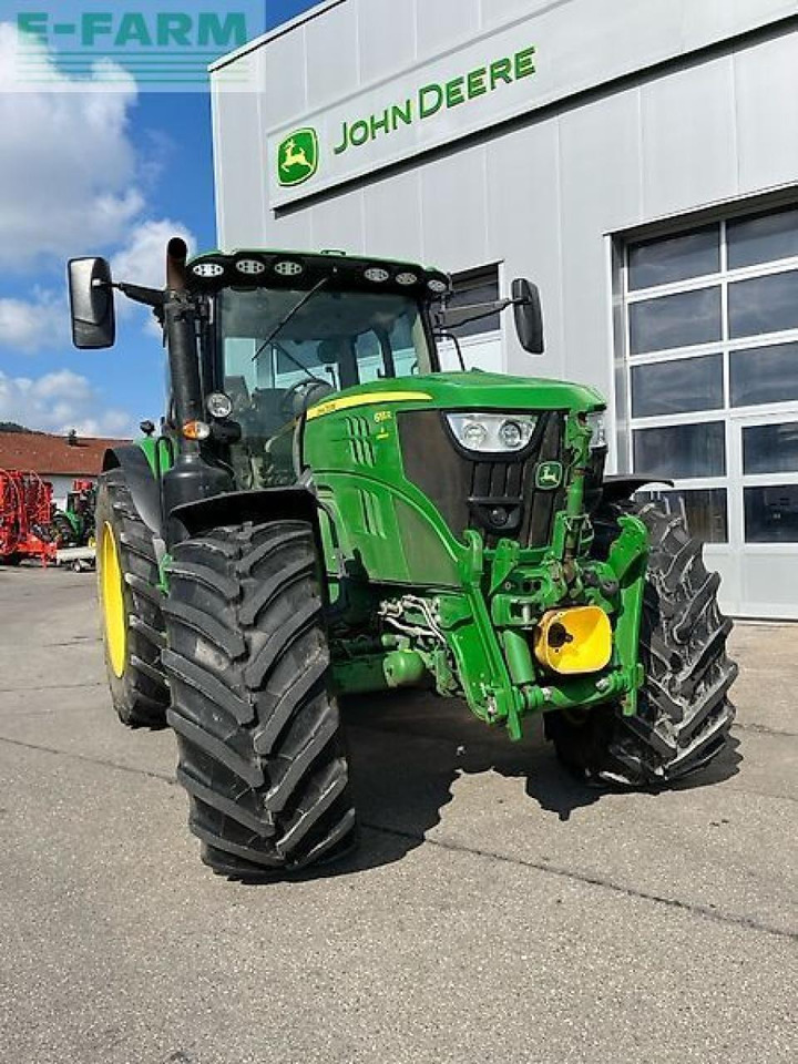 John Deere 6155r - Traktor: 3 kép. John Deere 6155r - Traktor: 3 kép.