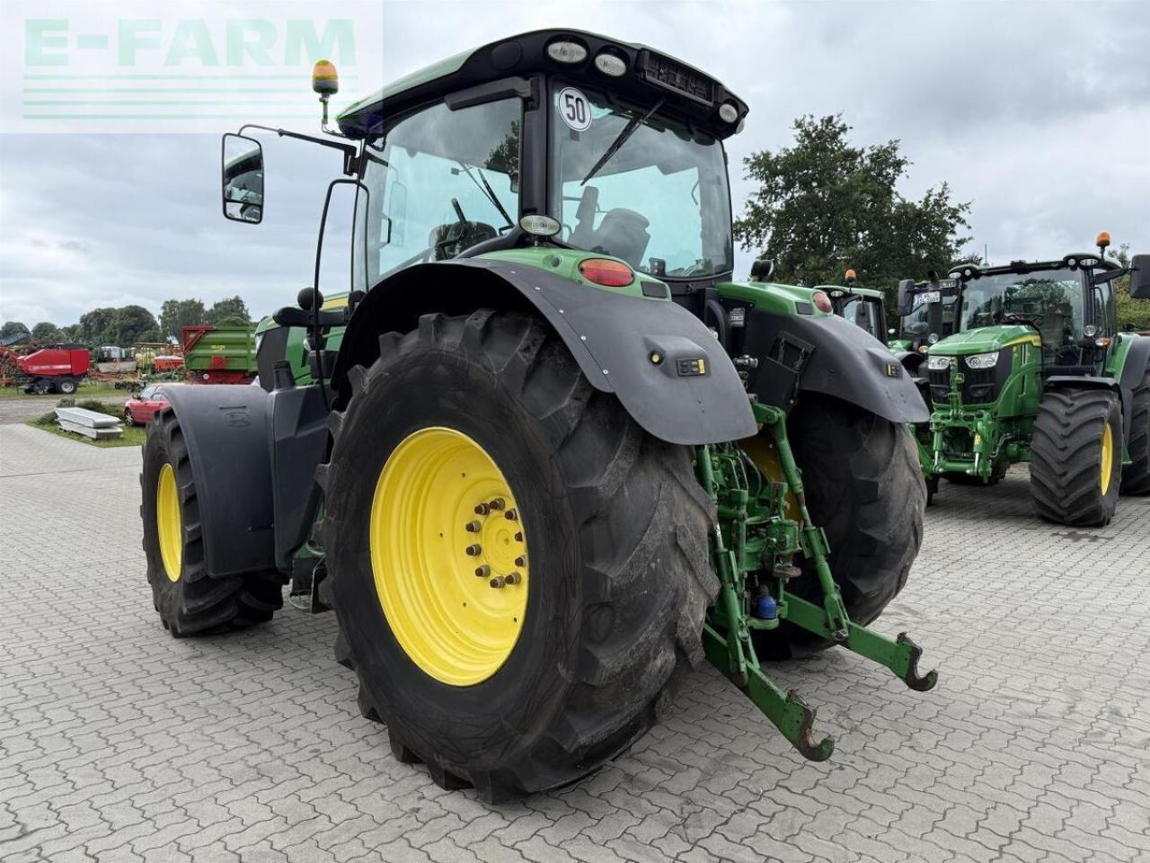 John Deere 6170 r autopowr - Traktor: 3 kép. John Deere 6170 r autopowr - Traktor: 3 kép.