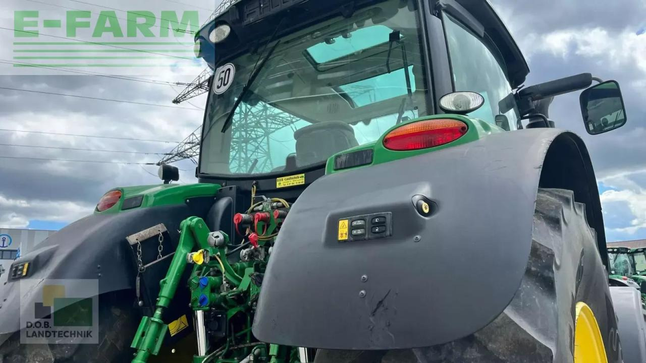 Traktor John Deere 6190r: 6 kép. Traktor John Deere 6190r: 6 kép.