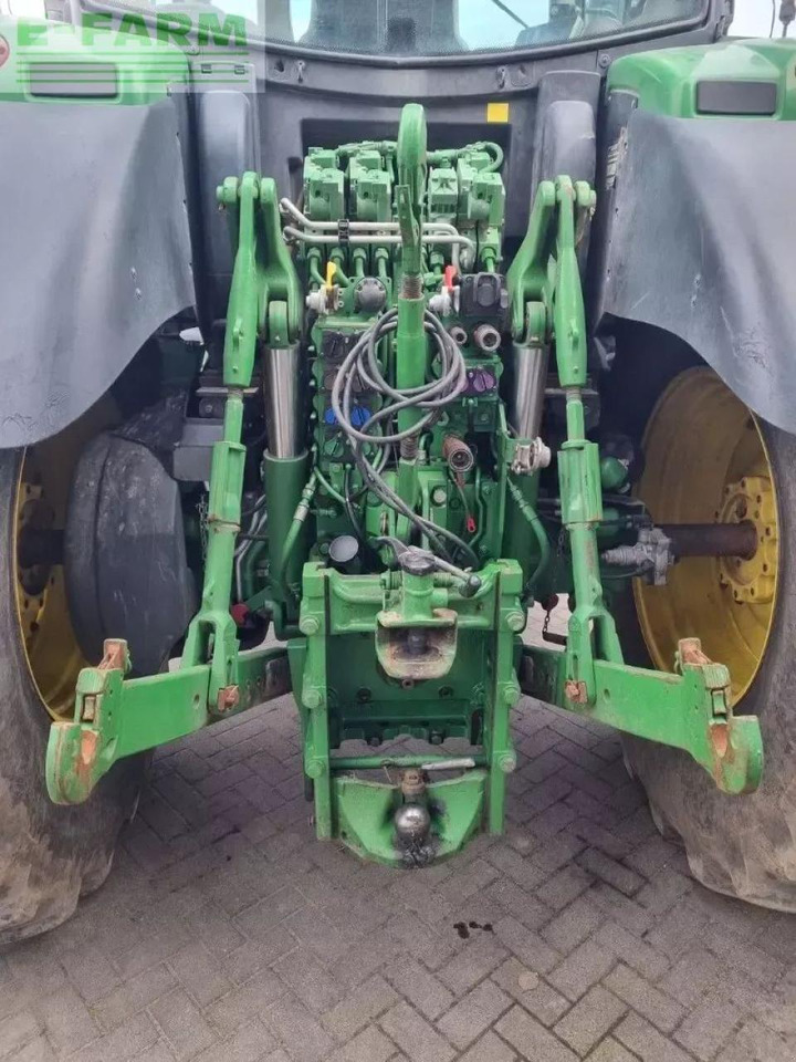 John Deere 6195r my17 ap 40 - Traktor: 5 kép. John Deere 6195r my17 ap 40 - Traktor: 5 kép.