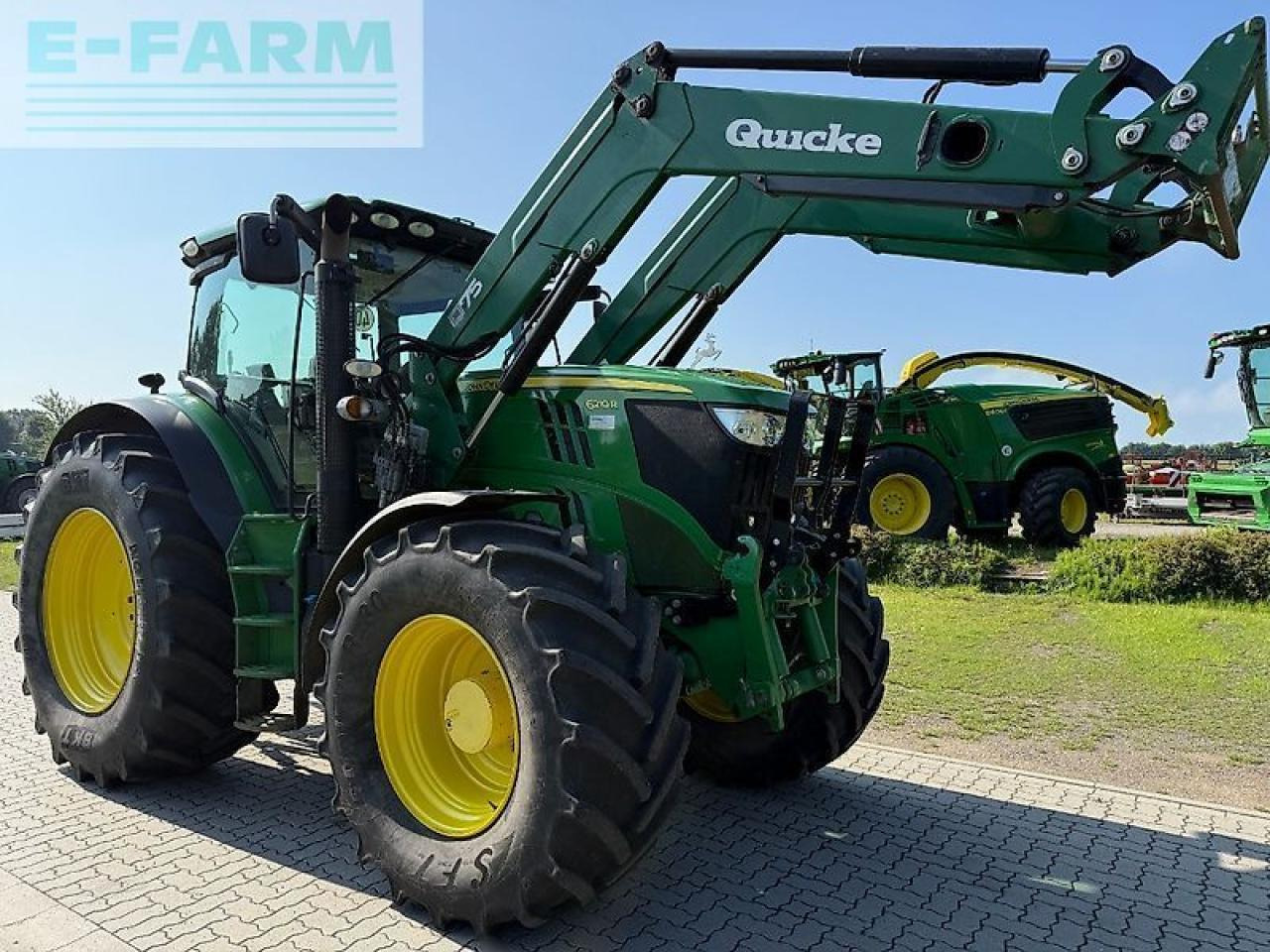 John Deere 6210r - Traktor: 1 kép. John Deere 6210r - Traktor: 1 kép.