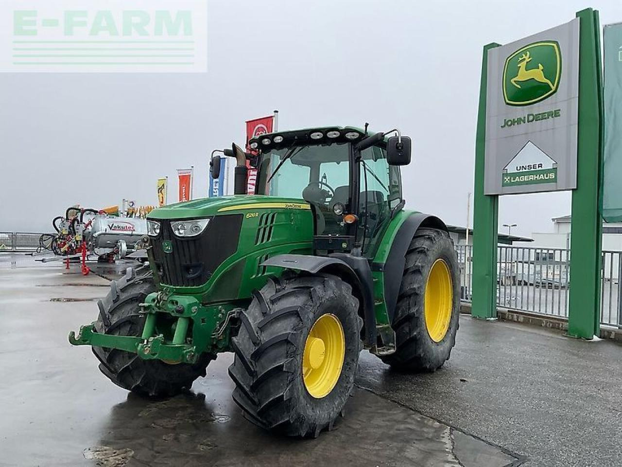 John Deere 6210r - Traktor: 1 kép. John Deere 6210r - Traktor: 1 kép.