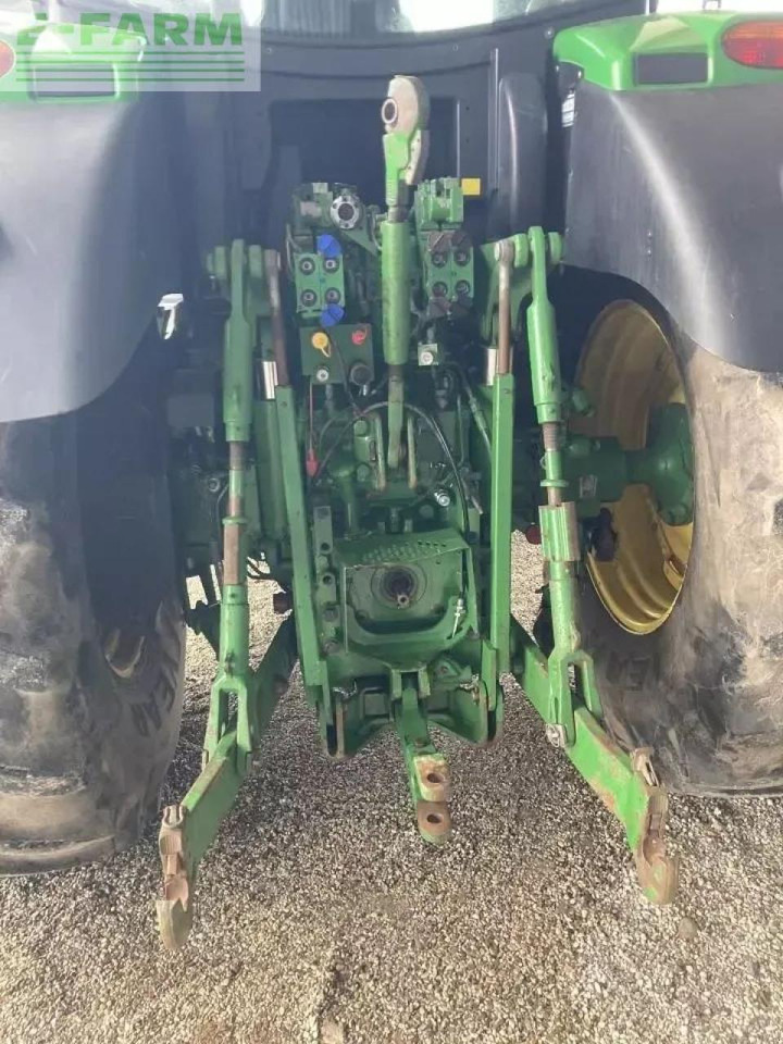 John Deere 6210r - Traktor: 3 kép. John Deere 6210r - Traktor: 3 kép.