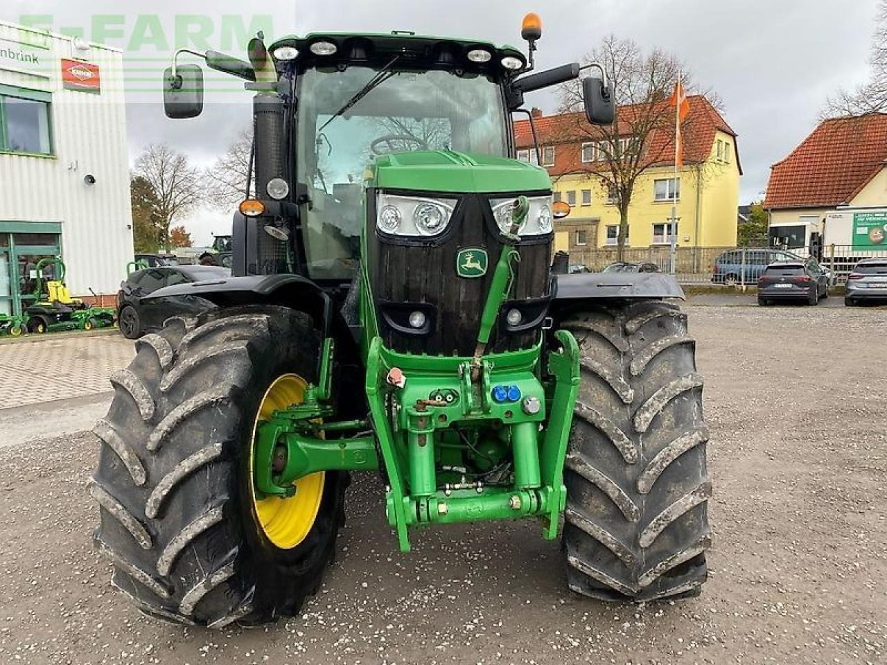 John Deere 6210r - Traktor: 5 kép. John Deere 6210r - Traktor: 5 kép.
