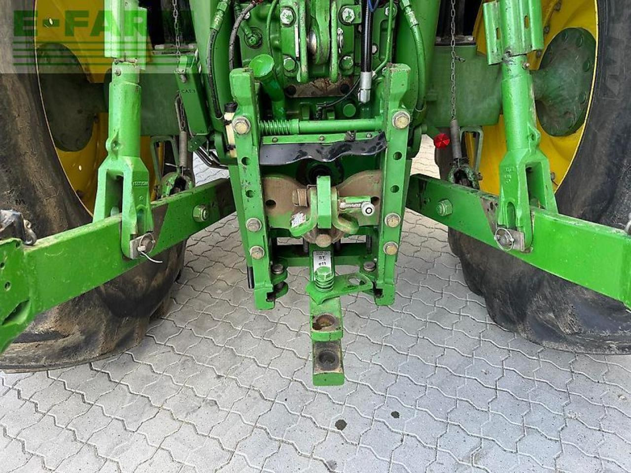 John Deere 6210r - Traktor: 2 kép. John Deere 6210r - Traktor: 2 kép.
