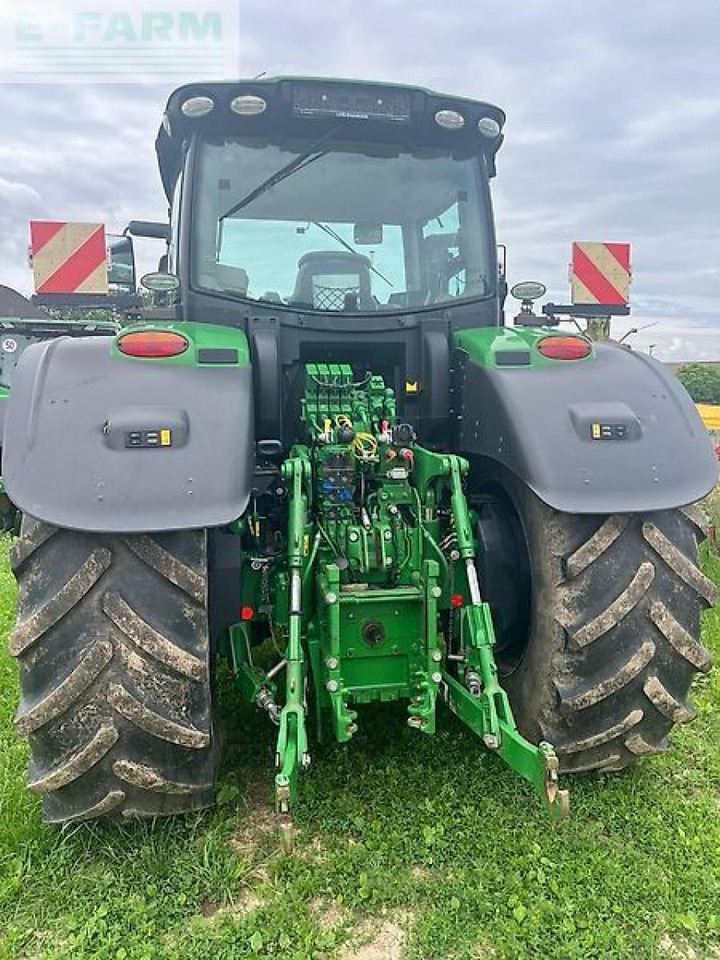 John Deere 6230r - Traktor: 3 kép. John Deere 6230r - Traktor: 3 kép.
