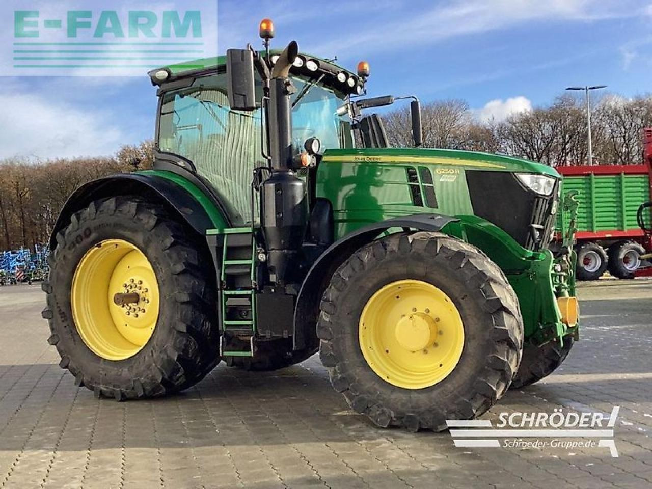John Deere 6250 r - Traktor: 3 kép. John Deere 6250 r - Traktor: 3 kép.
