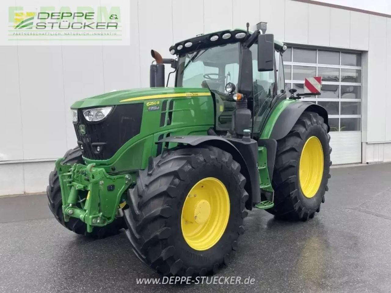 John Deere 6250r - Traktor: 1 kép. John Deere 6250r - Traktor: 1 kép.