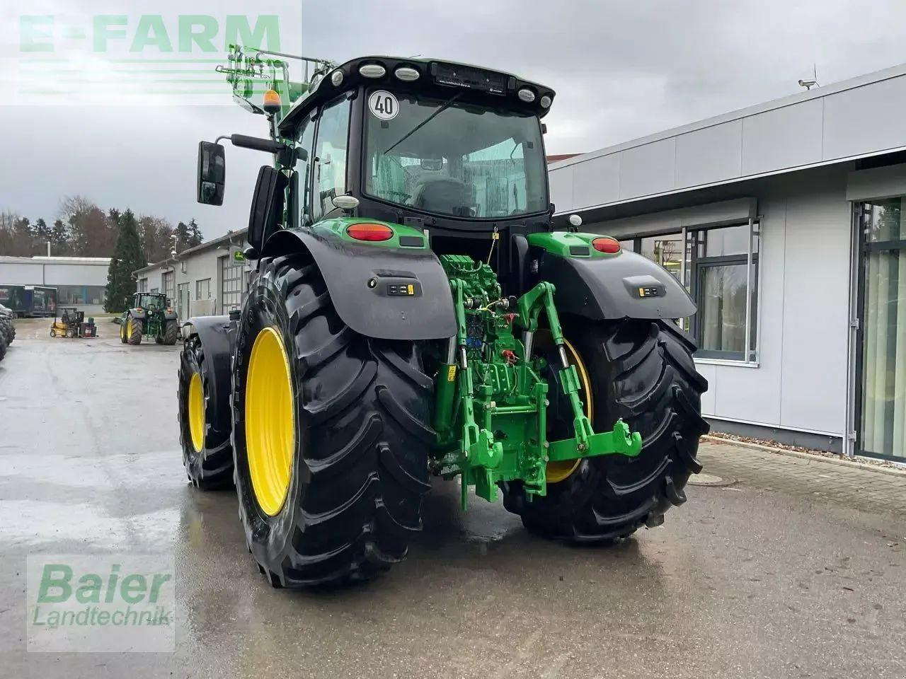 John Deere 6250r - Traktor: 3 kép. John Deere 6250r - Traktor: 3 kép.