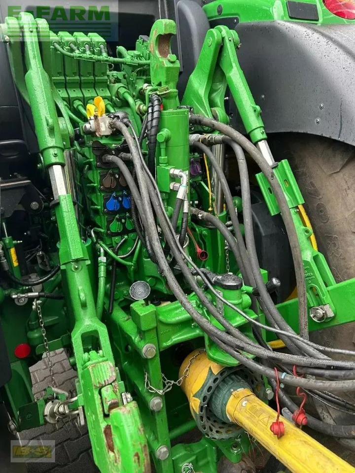 John Deere 6250r - Traktor: 5 kép. John Deere 6250r - Traktor: 5 kép.