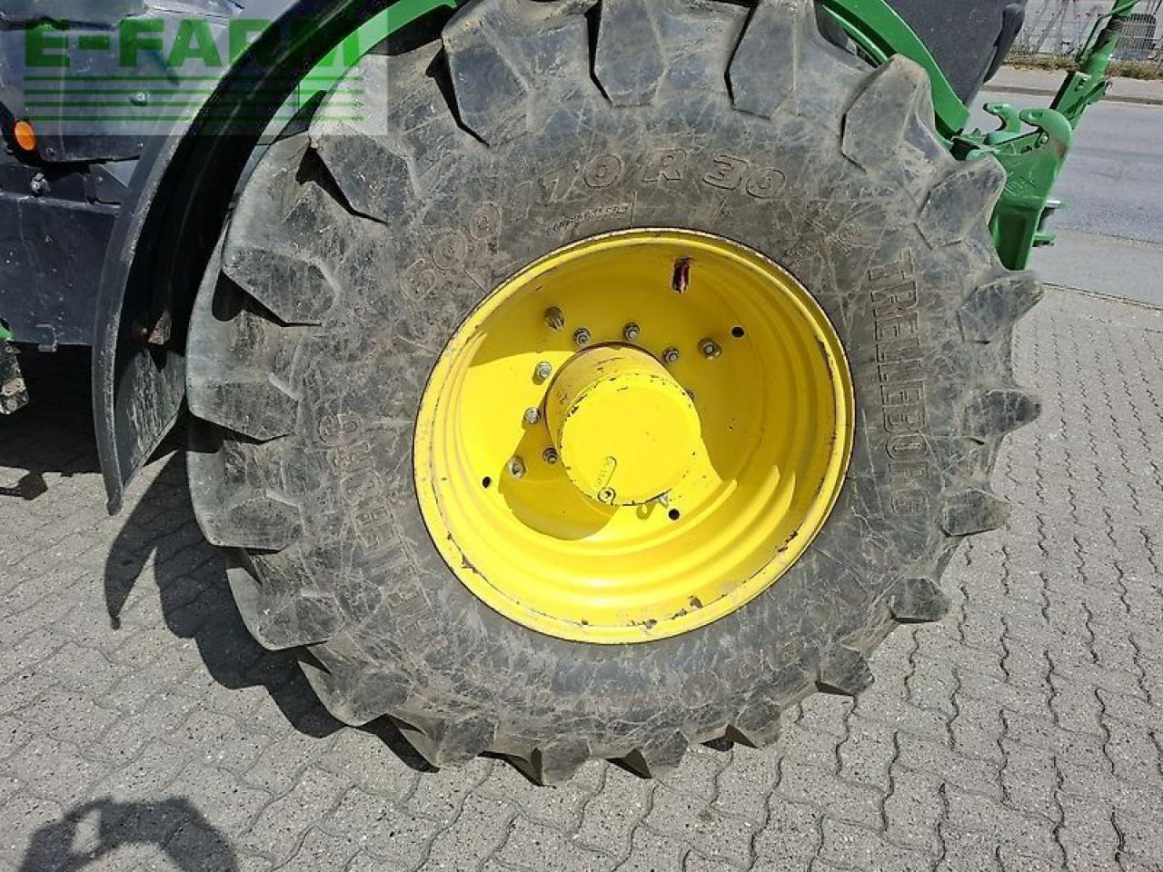 John Deere 6250r - Traktor: 5 kép. John Deere 6250r - Traktor: 5 kép.