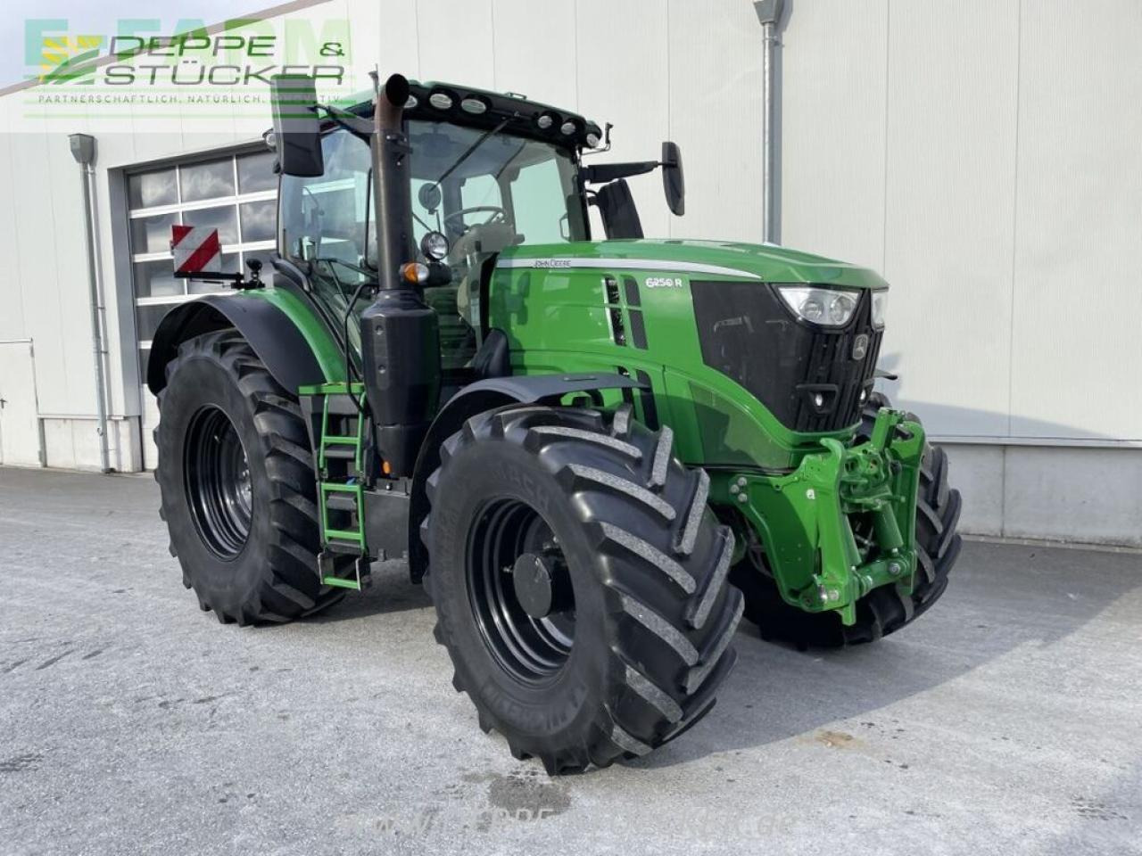 John Deere 6250r - Traktor: 4 kép. John Deere 6250r - Traktor: 4 kép.