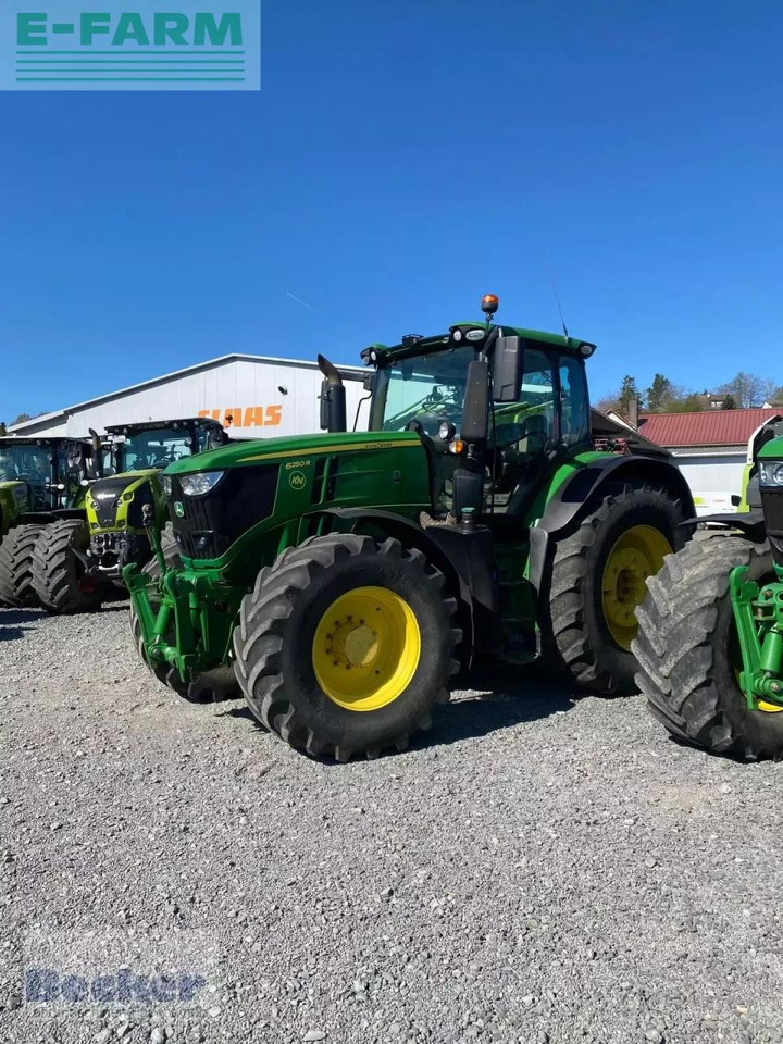 John Deere 6250r - Traktor: 5 kép. John Deere 6250r - Traktor: 5 kép.