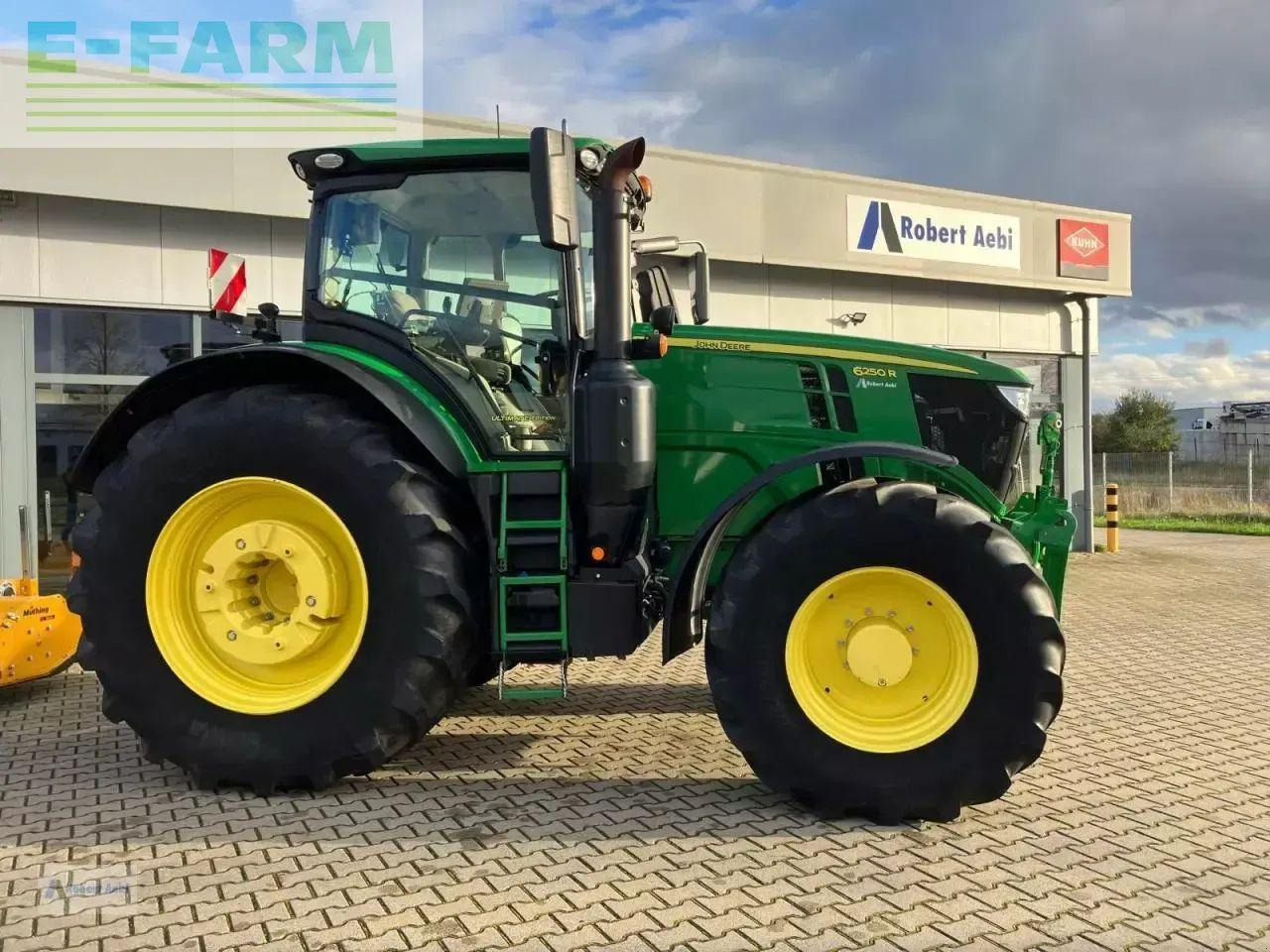John Deere 6250r - Traktor: 4 kép. John Deere 6250r - Traktor: 4 kép.
