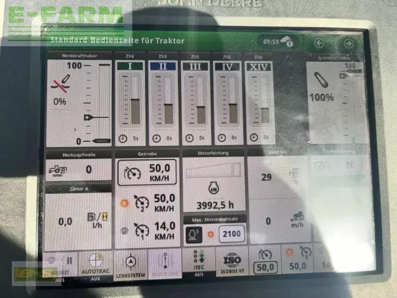 John Deere 6250r - Traktor: 2 kép. John Deere 6250r - Traktor: 2 kép.