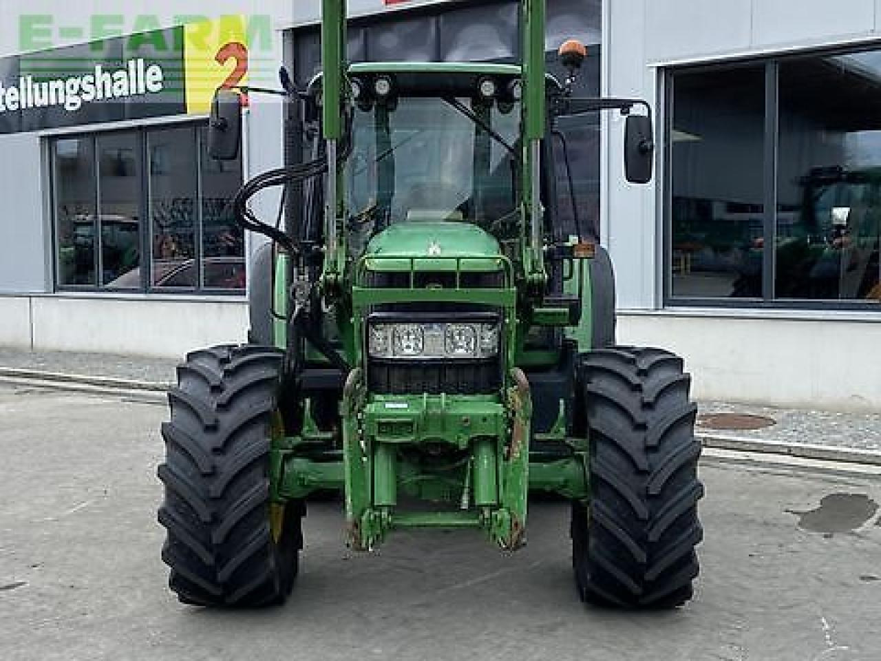 John Deere 6320 + fl - Traktor: 4 kép. John Deere 6320 + fl - Traktor: 4 kép.
