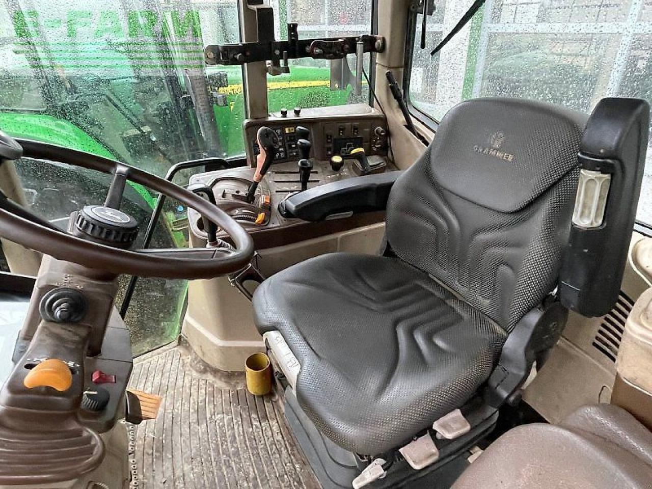 John Deere 6420 premium - Traktor: 5 kép. John Deere 6420 premium - Traktor: 5 kép.