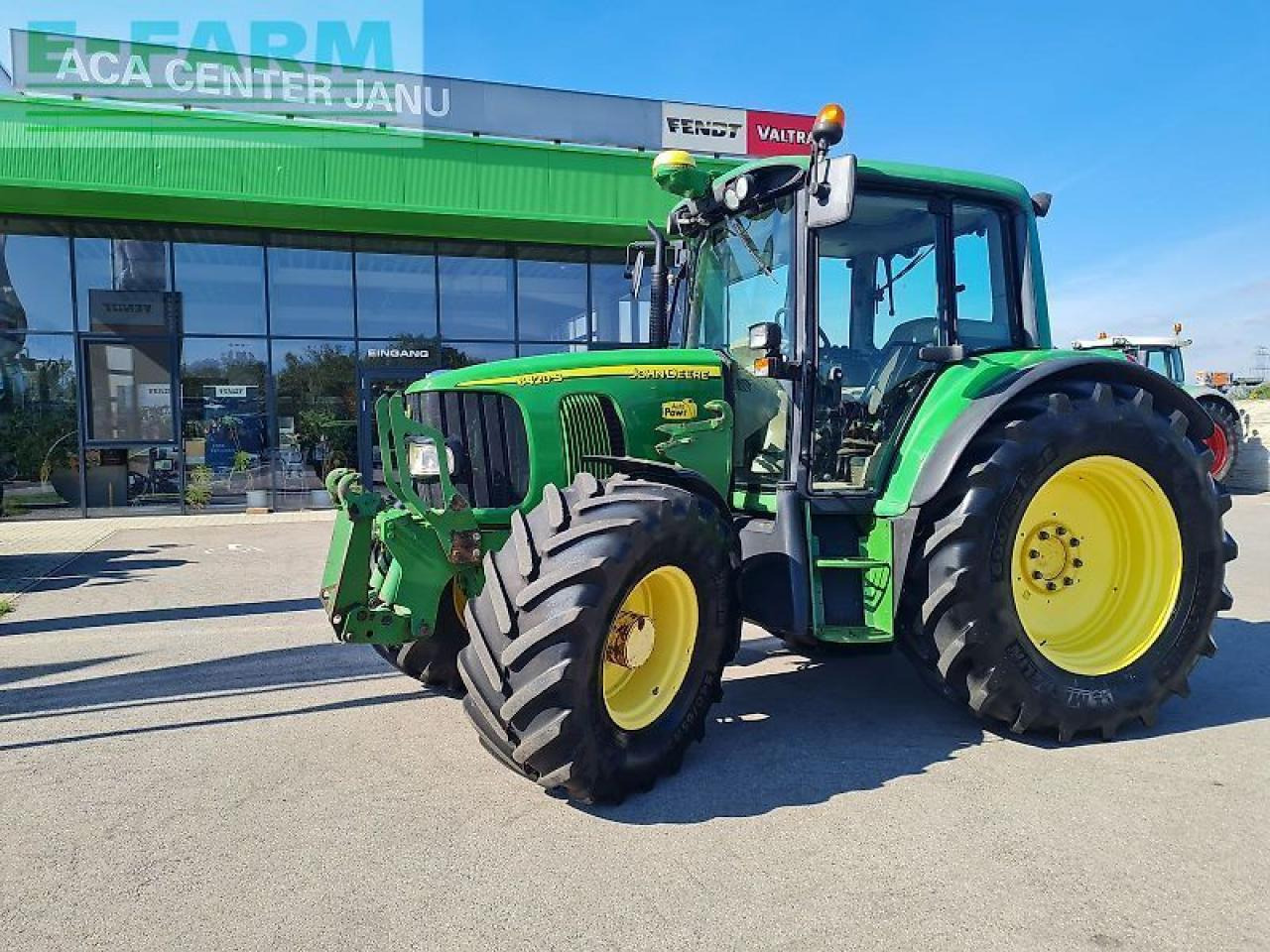 John Deere 6420 premium plus - Traktor: 1 kép. John Deere 6420 premium plus - Traktor: 1 kép.