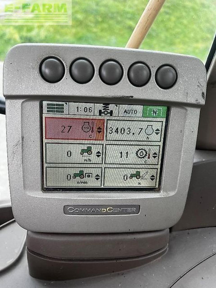 John Deere 6430 premium - Traktor: 5 kép. John Deere 6430 premium - Traktor: 5 kép.