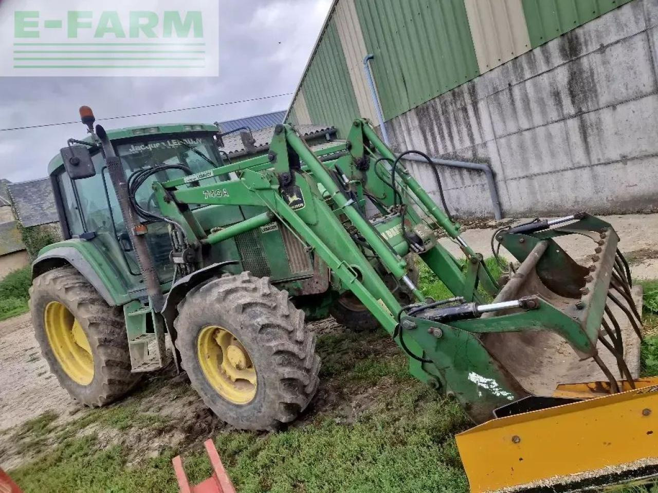 Traktor John Deere 6510: 8 kép.