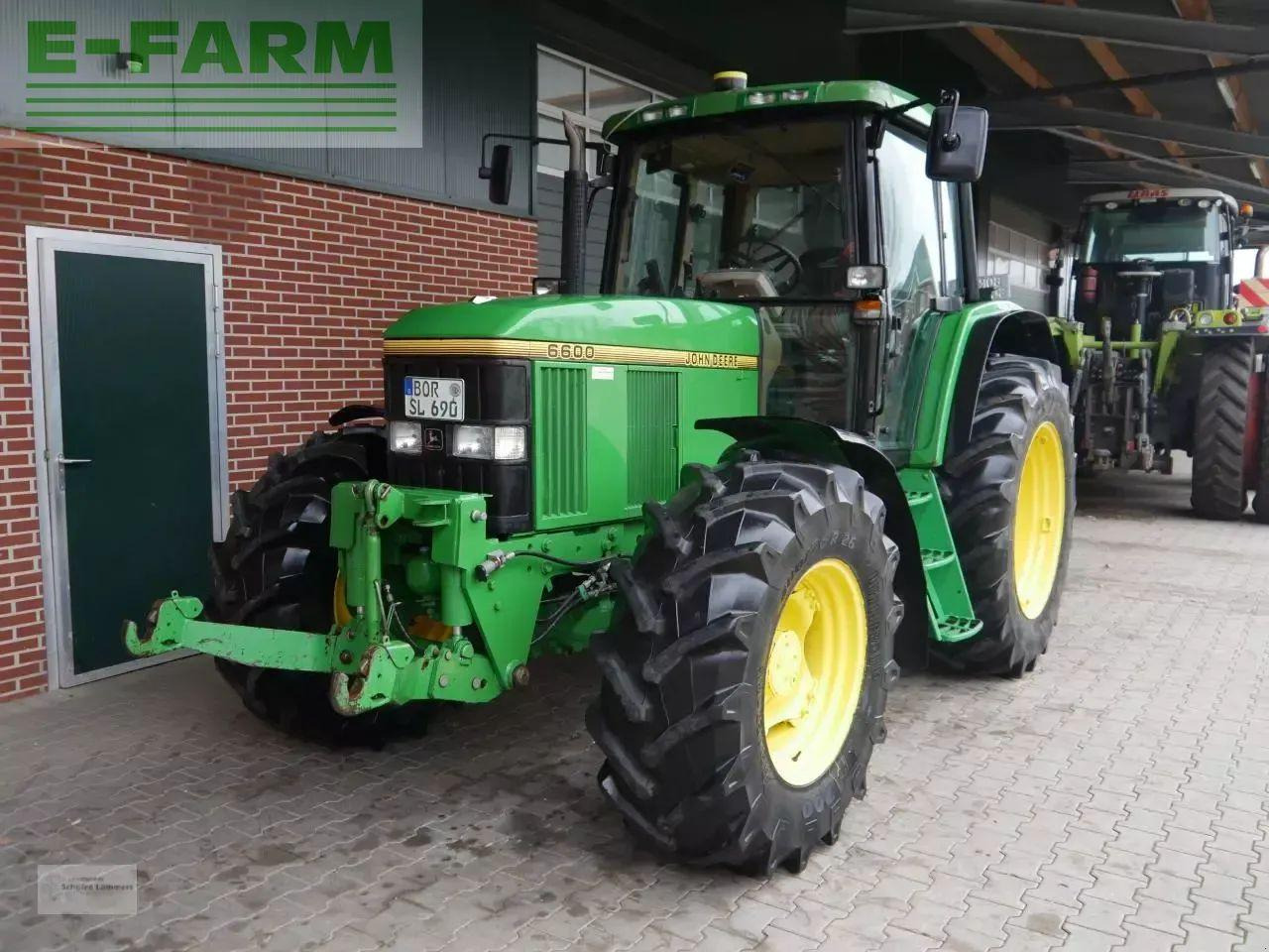 John Deere 6600 + fieldbee rtk + pflegeräder - Traktor: 3 kép. John Deere 6600 + fieldbee rtk + pflegeräder - Traktor: 3 kép.