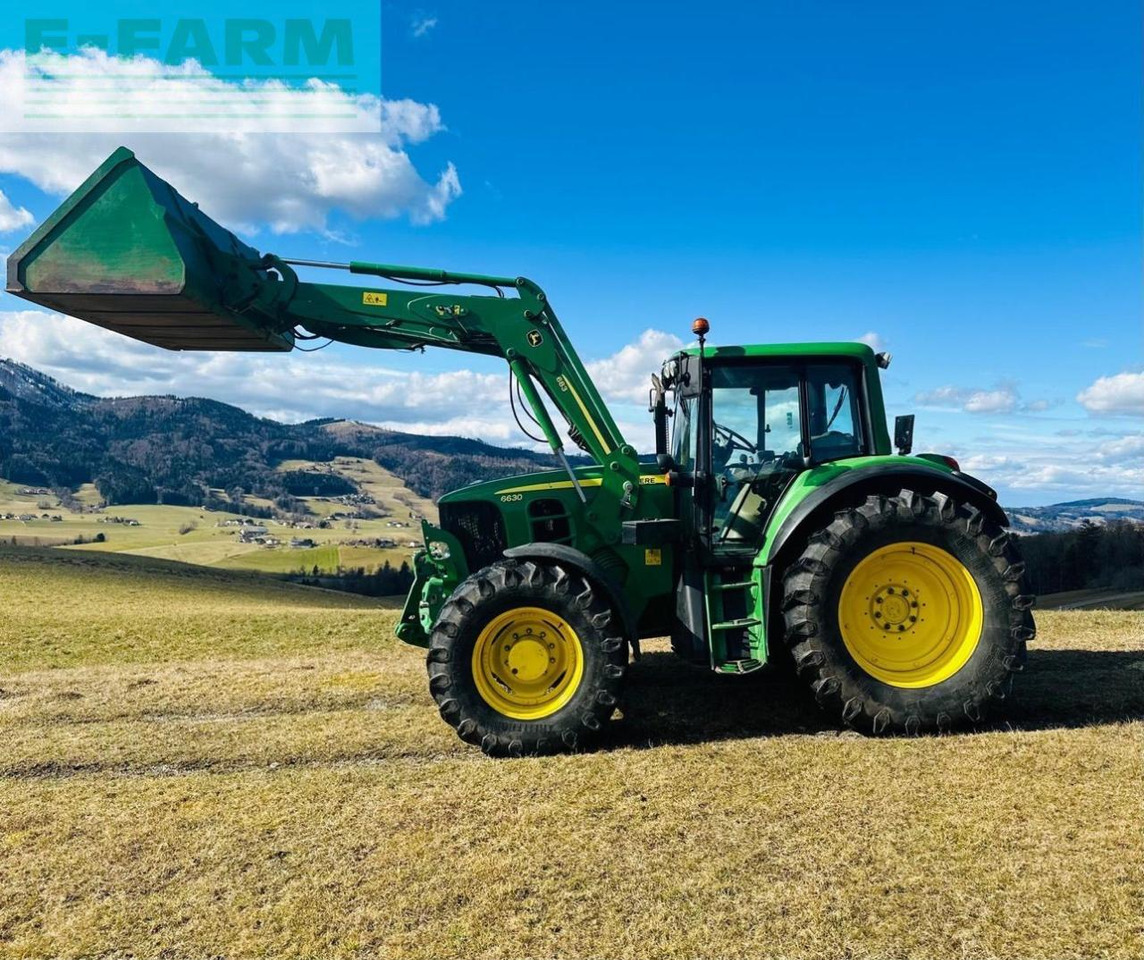 John Deere 6630 - Traktor: 2 kép. John Deere 6630 - Traktor: 2 kép.