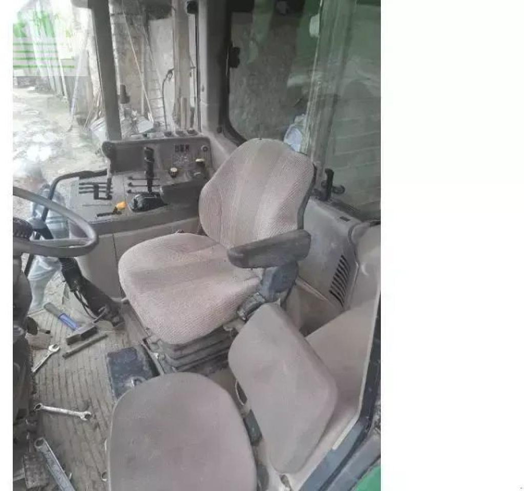 John Deere 6630 - Traktor: 3 kép. John Deere 6630 - Traktor: 3 kép.