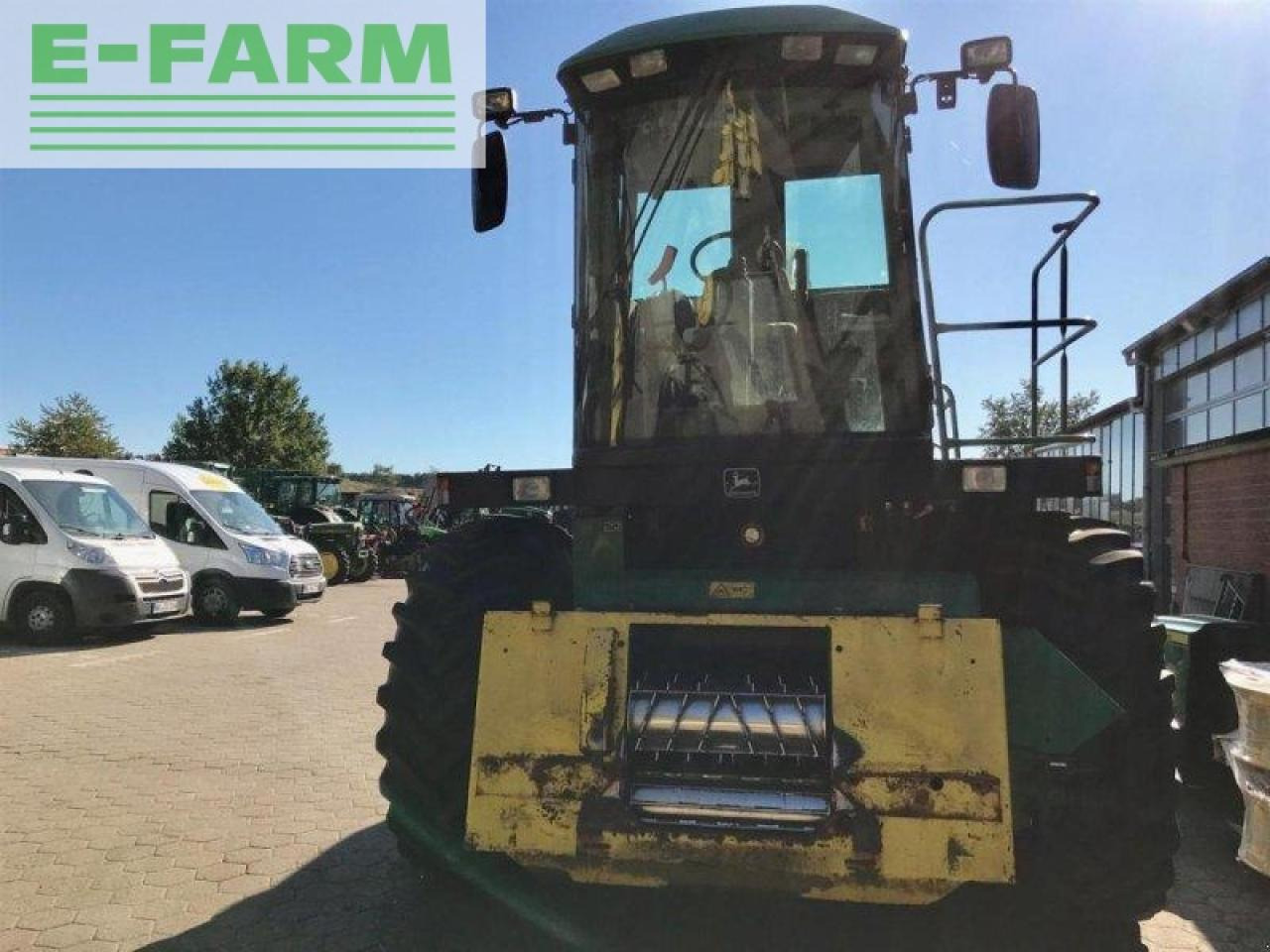 John Deere 6650 - Önjáró szecskázógép: 5 kép. John Deere 6650 - Önjáró szecskázógép: 5 kép.