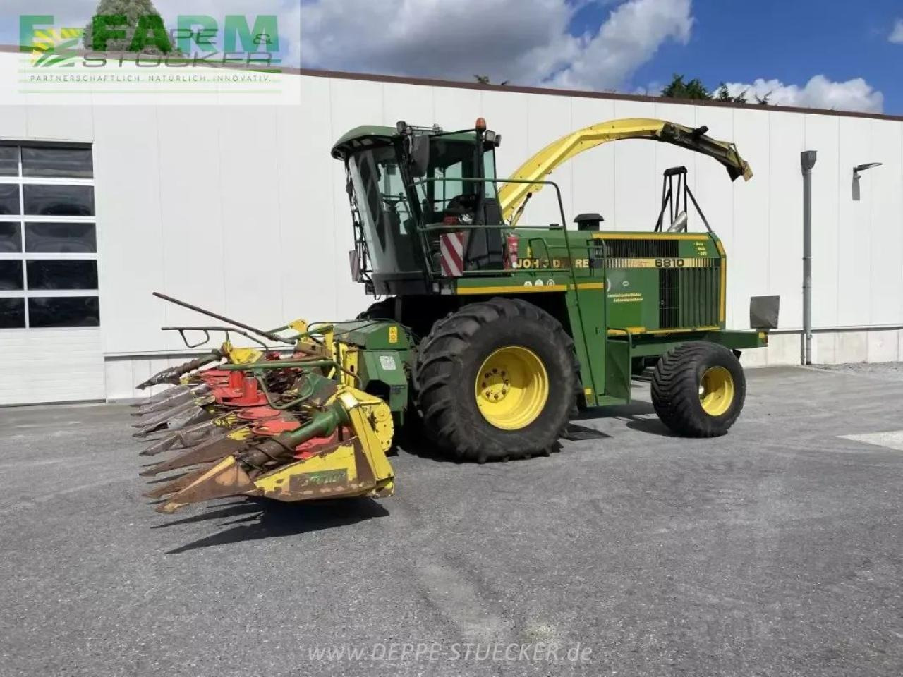Önjáró szecskázógép John Deere 6810: 15 kép. Önjáró szecskázógép John Deere 6810: 15 kép.