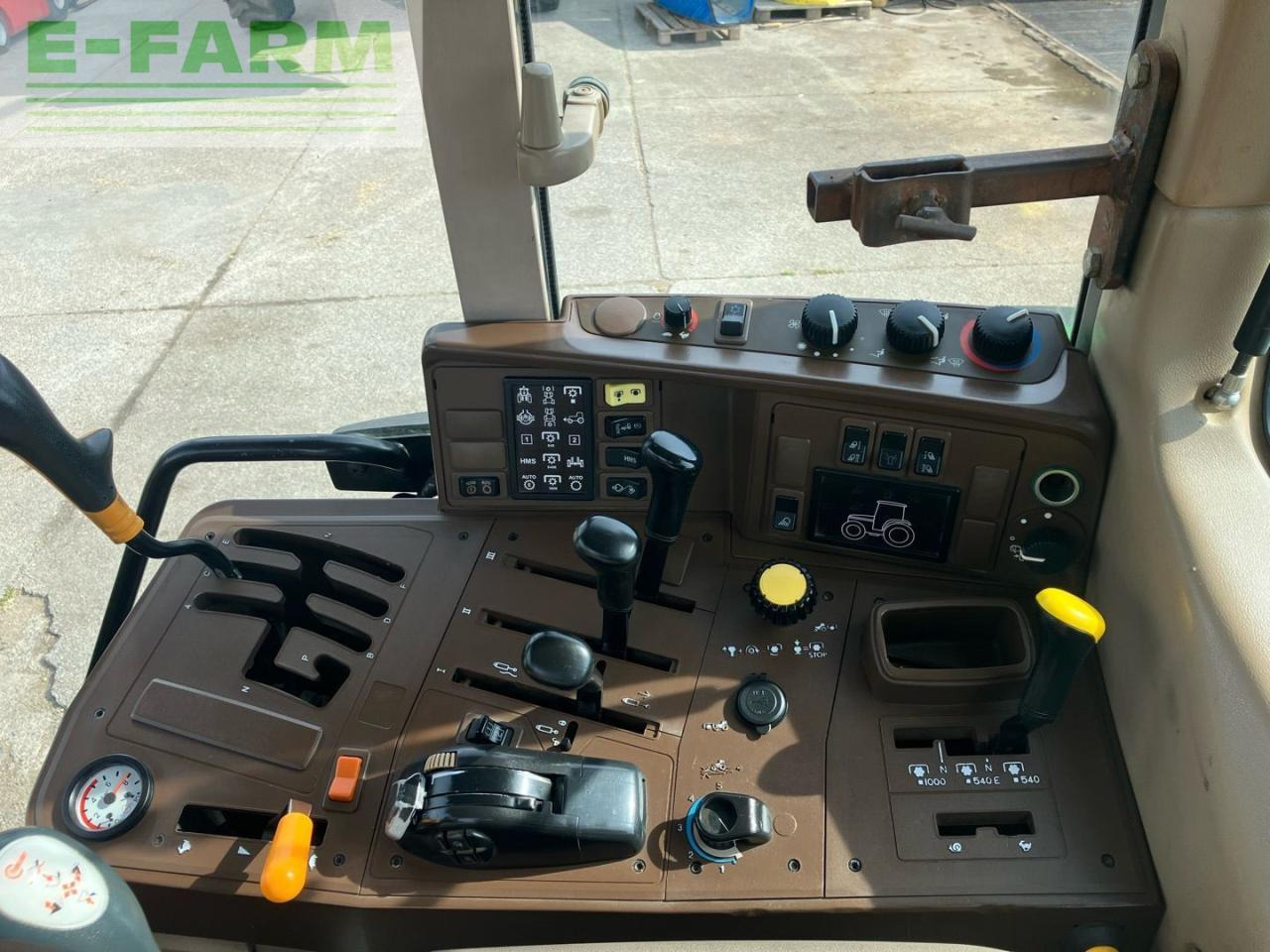 Traktor John Deere 6820 Premium: 19 kép.