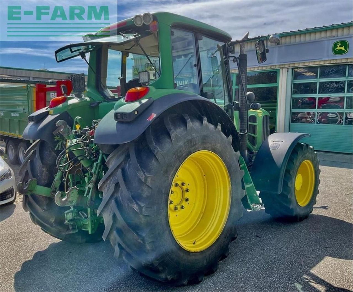 John Deere 6830 - Traktor: 3 kép. John Deere 6830 - Traktor: 3 kép.