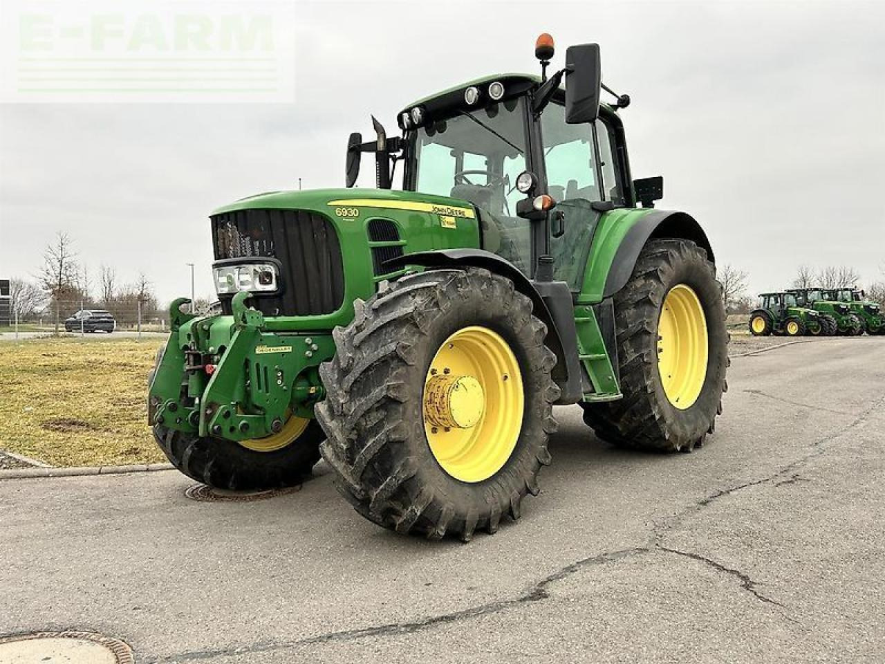 John Deere 6930 premium ap - Traktor: 2 kép. John Deere 6930 premium ap - Traktor: 2 kép.