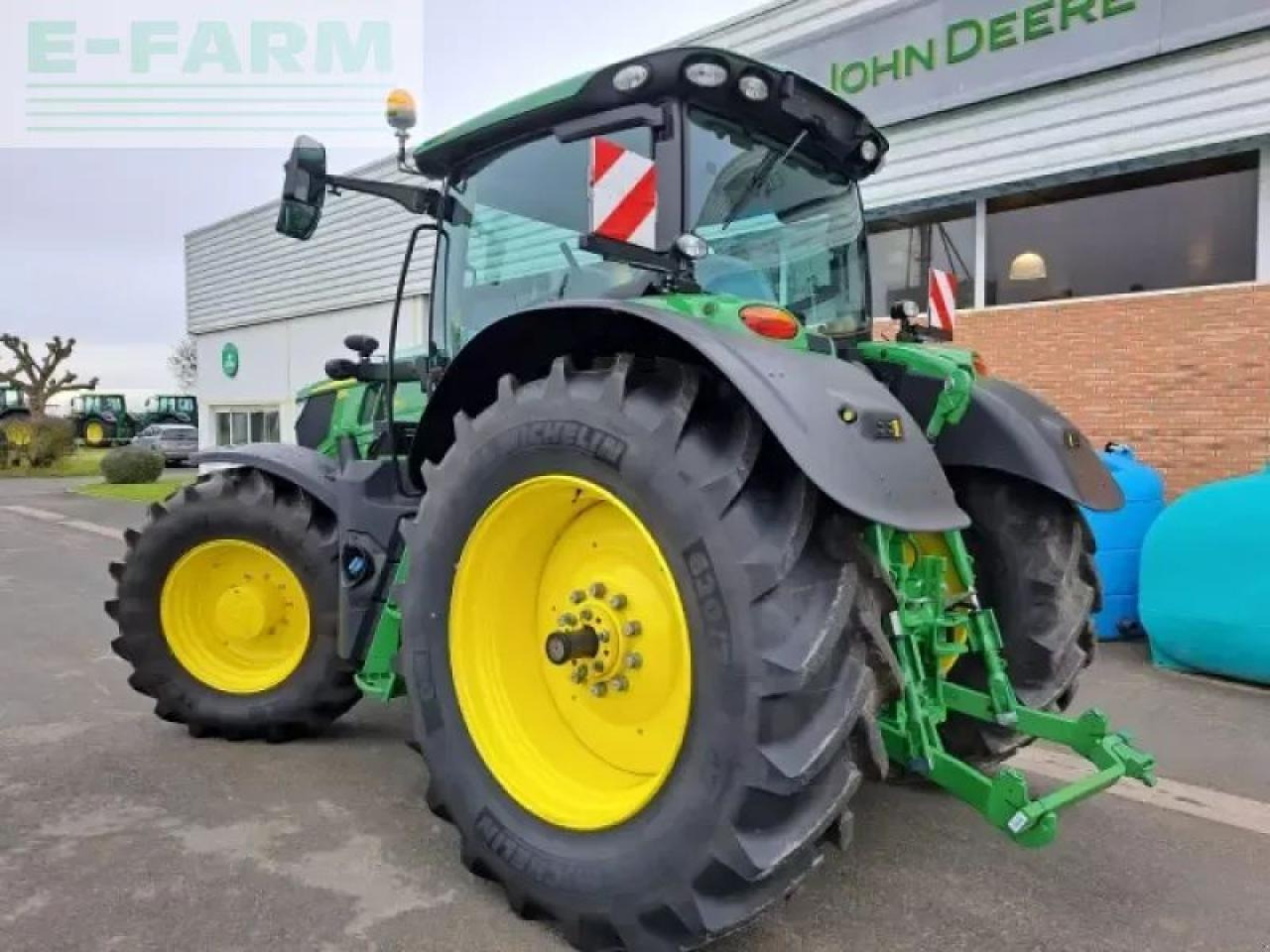 John Deere 6r 165 - Traktor: 3 kép. John Deere 6r 165 - Traktor: 3 kép.