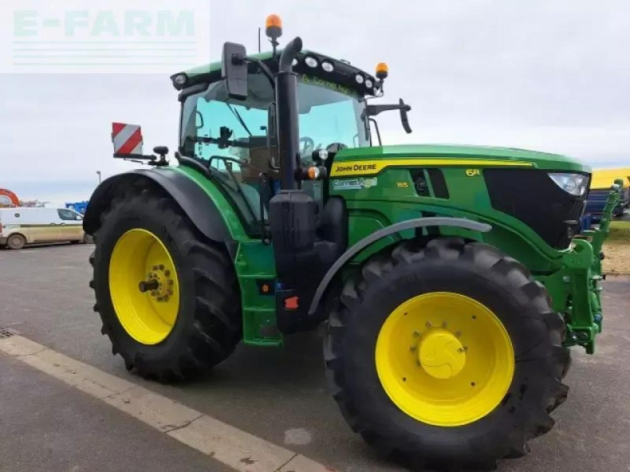 John Deere 6r 165 - Traktor: 2 kép. John Deere 6r 165 - Traktor: 2 kép.