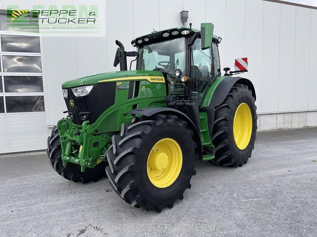John Deere 6r 175 - Traktor: 1 kép. John Deere 6r 175 - Traktor: 1 kép.