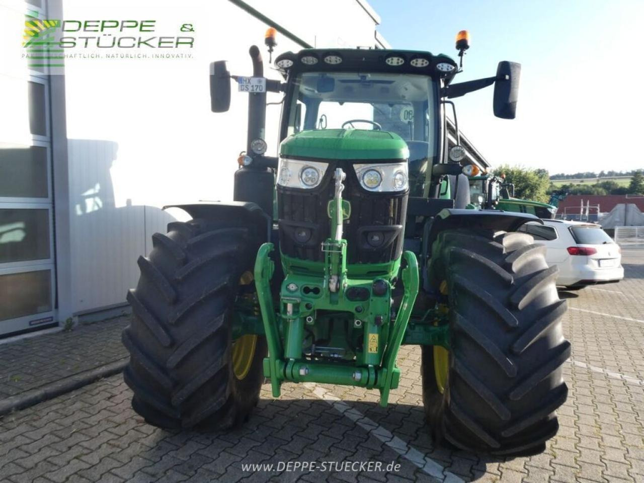 John Deere 6r 185 my24 - Traktor: 2 kép. John Deere 6r 185 my24 - Traktor: 2 kép.