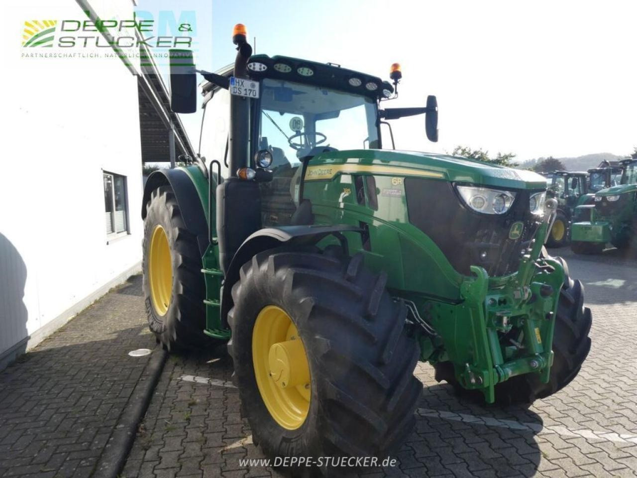 John Deere 6r 185 my24 - Traktor: 3 kép. John Deere 6r 185 my24 - Traktor: 3 kép.