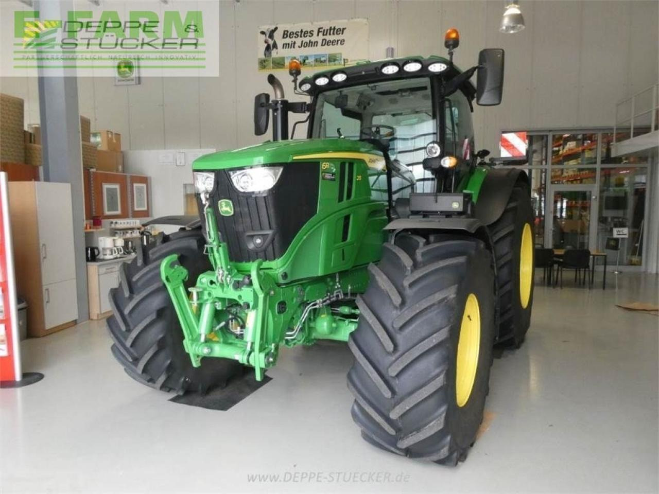 John Deere 6r 215 - Traktor: 1 kép. John Deere 6r 215 - Traktor: 1 kép.
