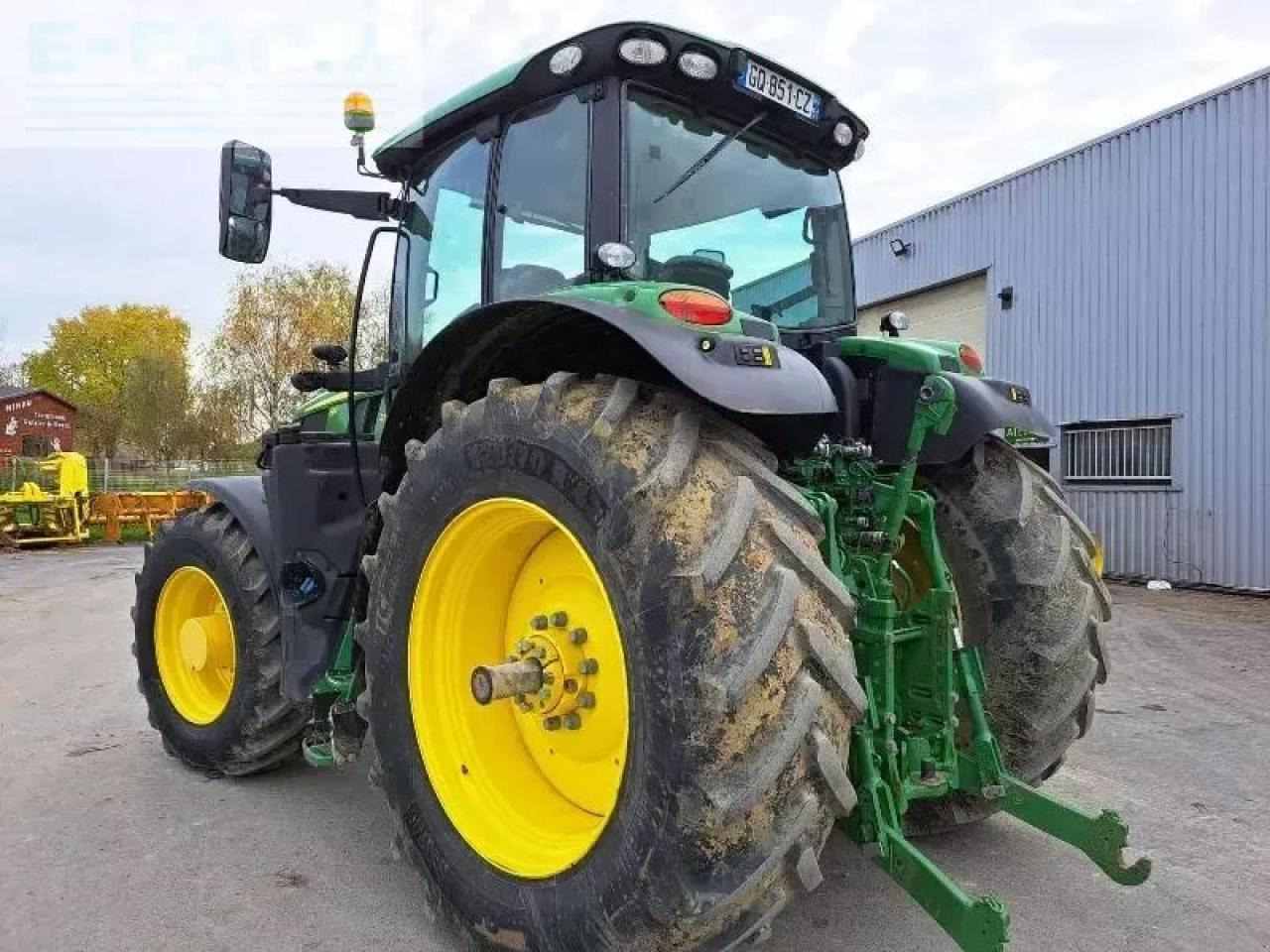 John Deere 6r 215 - Traktor: 4 kép. John Deere 6r 215 - Traktor: 4 kép.