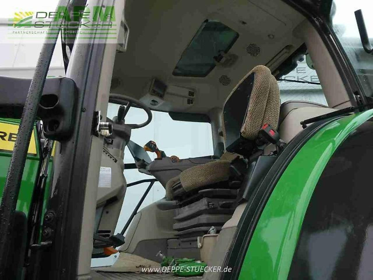Traktor John Deere 6r 215: 12 kép.