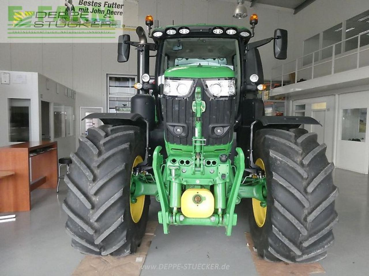 John Deere 6r 250 - Traktor: 3 kép. John Deere 6r 250 - Traktor: 3 kép.