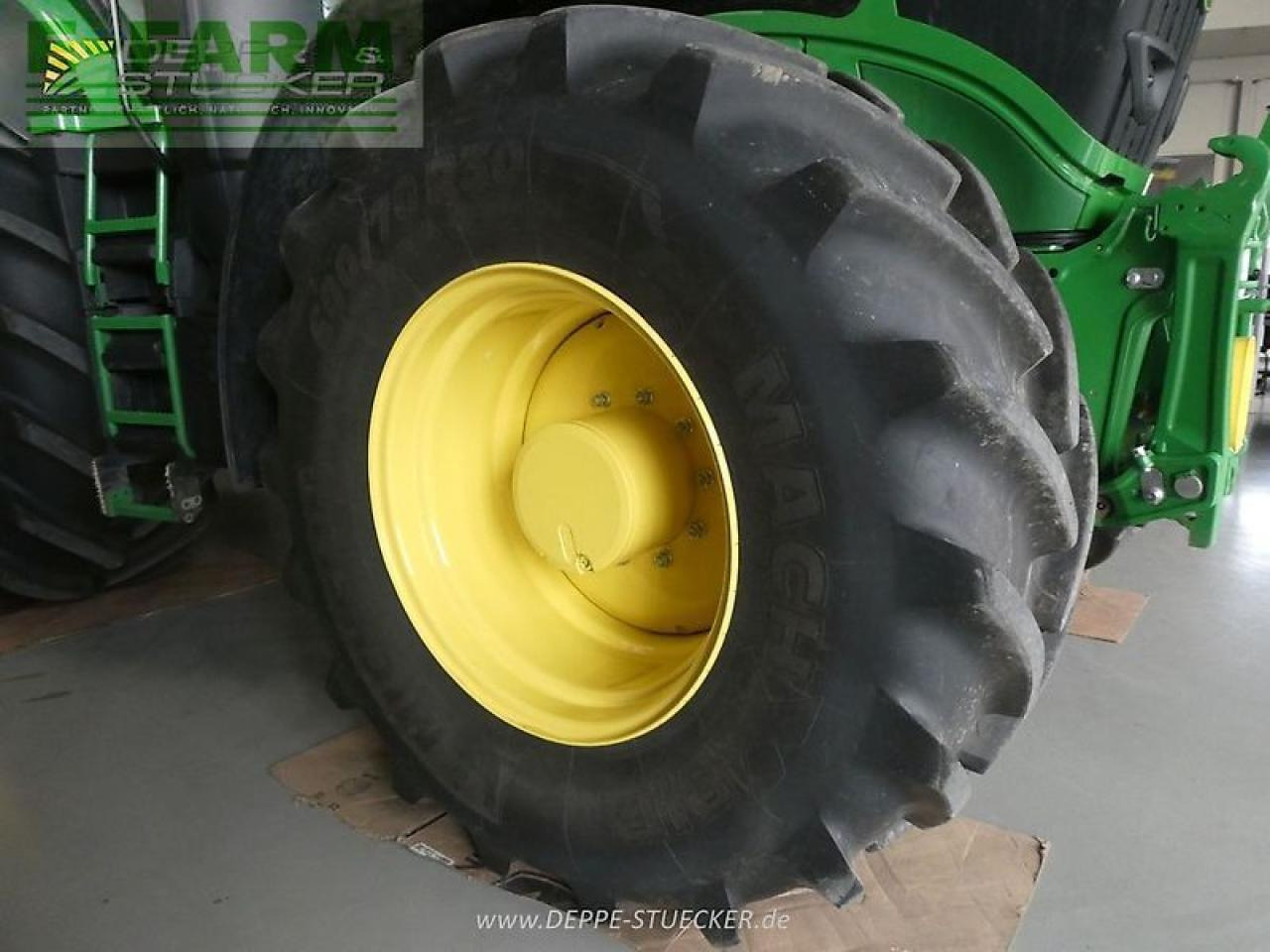 Traktor John Deere 6r 250: 11 kép.
