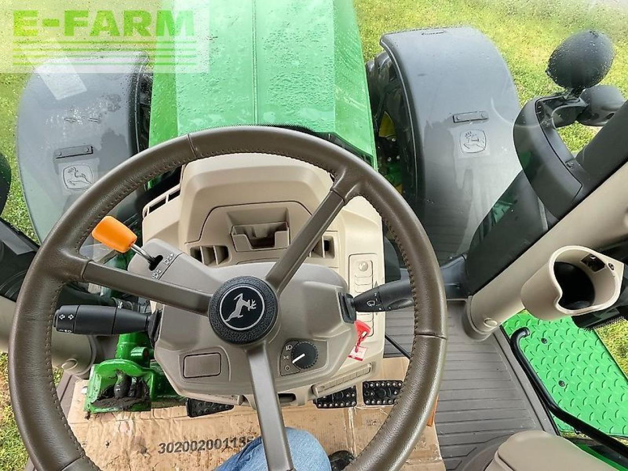 Traktor John Deere 6r250 / 6r250: 17 kép.