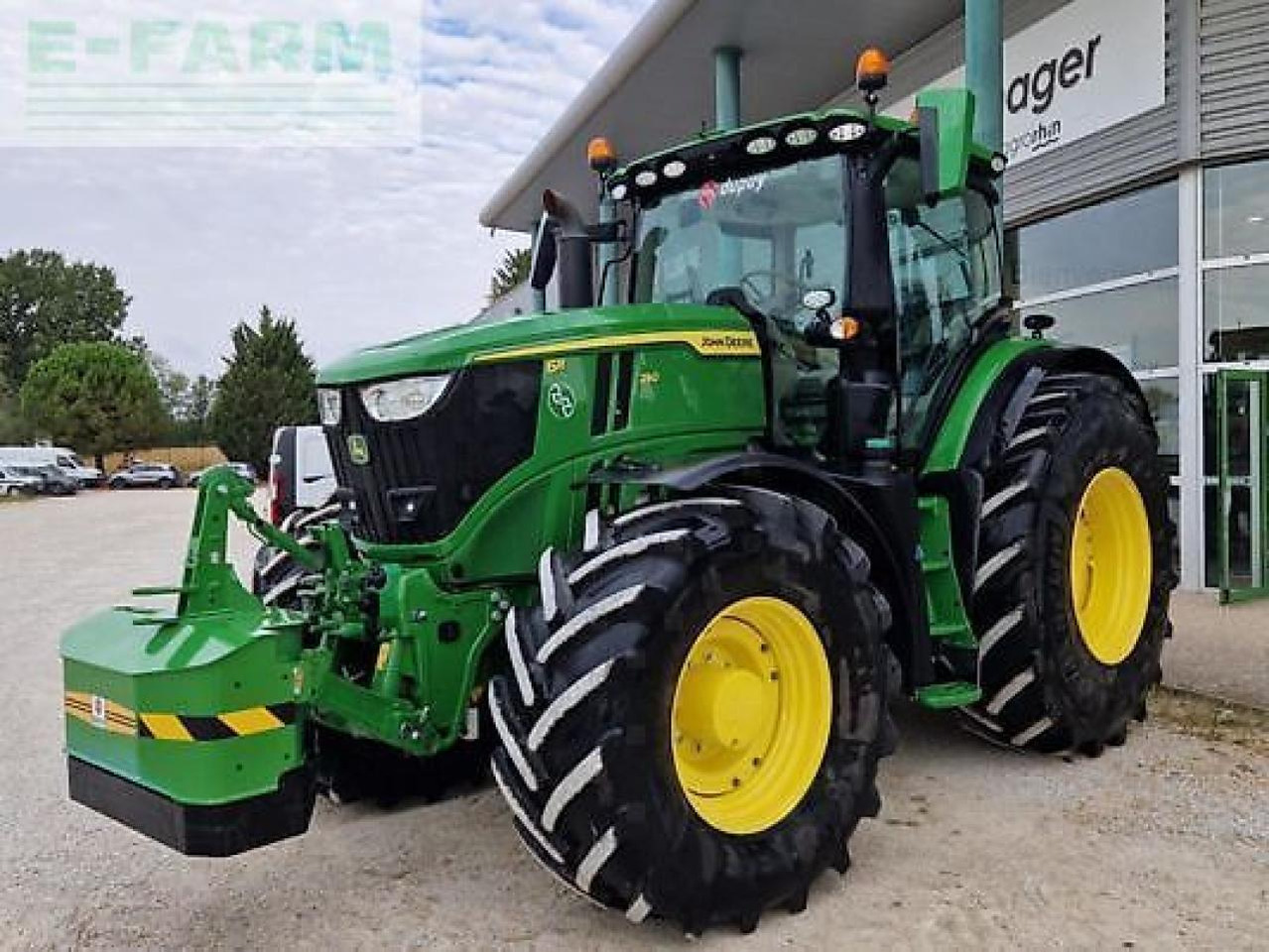 John Deere 6r250 - Traktor: 1 kép. John Deere 6r250 - Traktor: 1 kép.