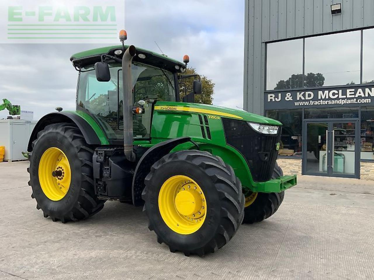 John Deere 7250r tractor (st24600) - Traktor: 3 kép. John Deere 7250r tractor (st24600) - Traktor: 3 kép.