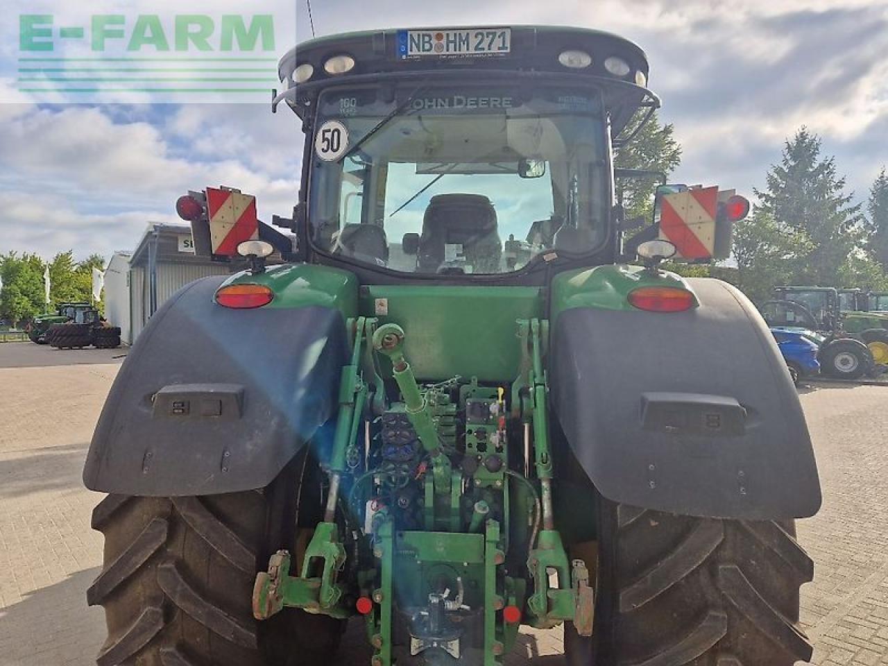 John Deere 7270r my18 ap 50 - Traktor: 4 kép. John Deere 7270r my18 ap 50 - Traktor: 4 kép.